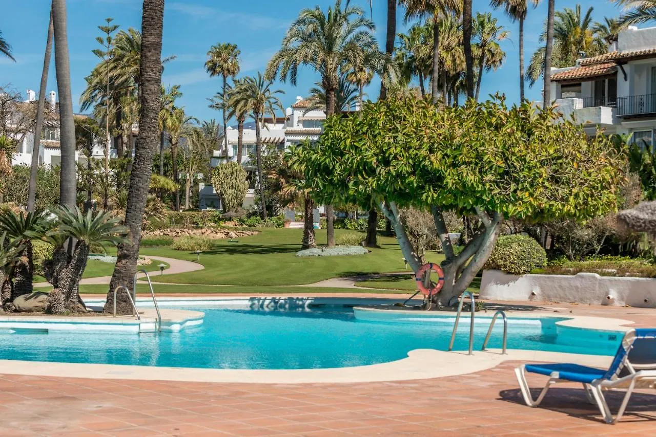 Alcazaba Beach Apartamento De Jardin Estepona 0*,  Spain